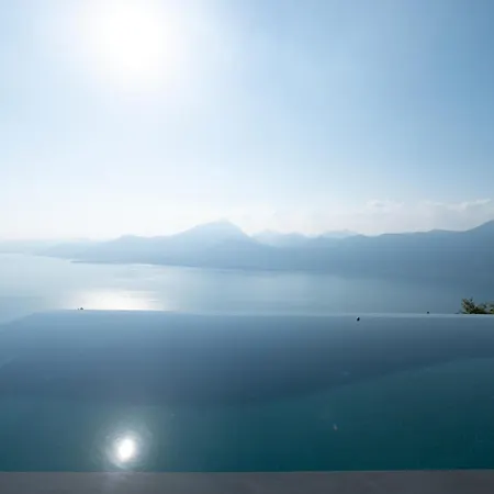 Aquiluna Con Vista Di Garda * San Zeno di Montagna