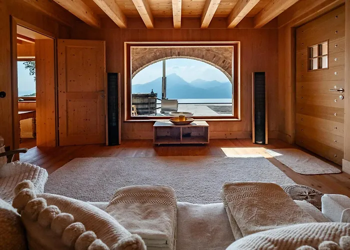 Aquiluna Con Vista Di Garda Апартаменты Сан-Дзено-ди-Монтанья